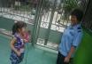 【小六·感谢你，黄马甲阿姨】杨小萌(翠微小学)